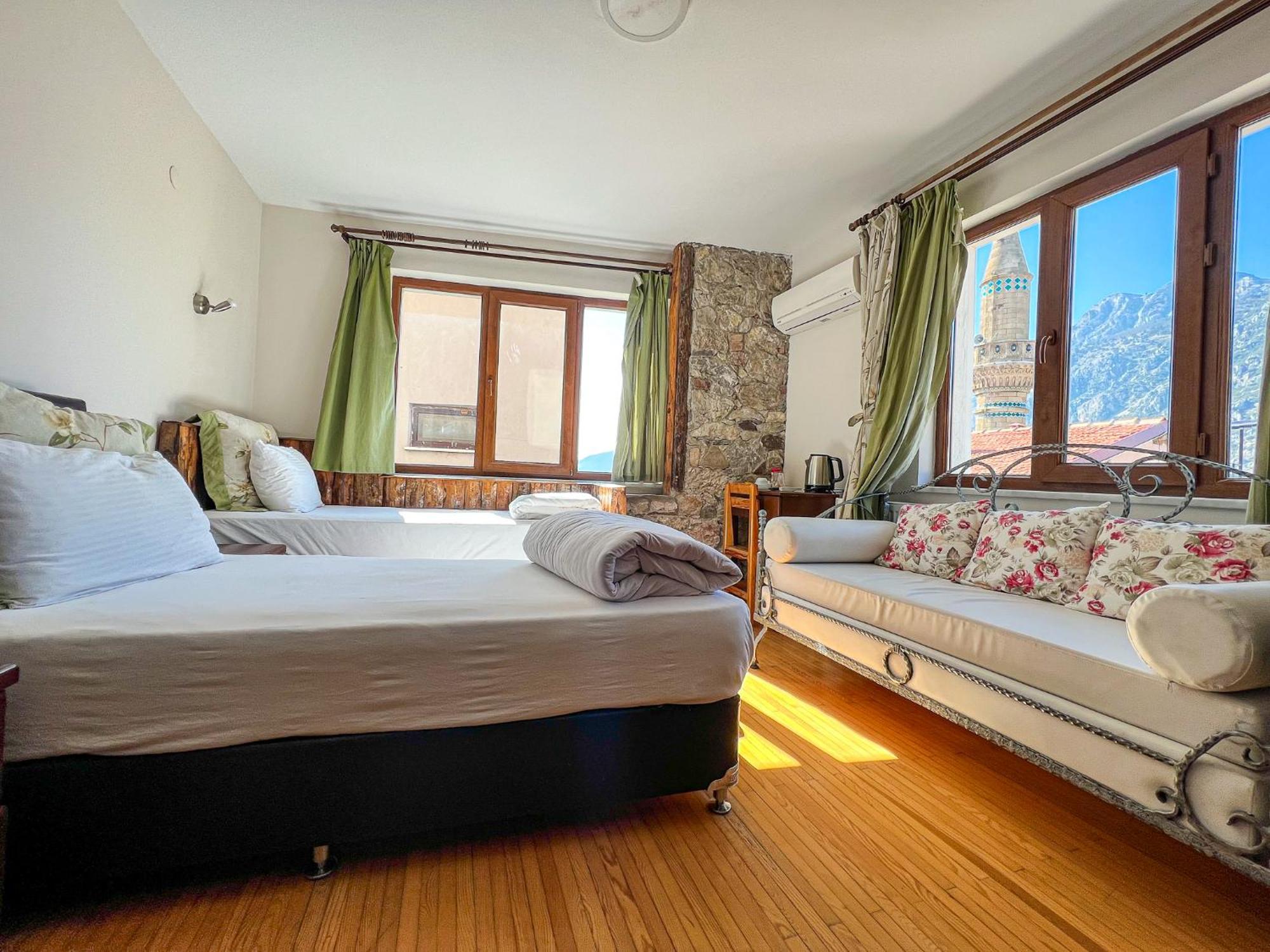 Fulya Pension Egirdir Cameră foto